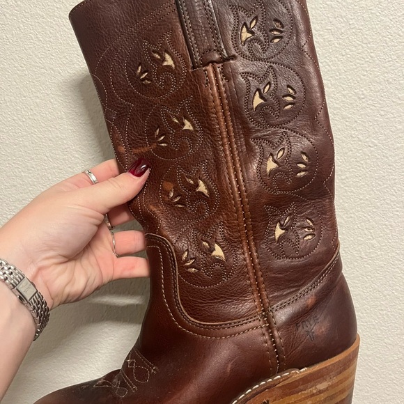 FRYE WOMENS BOOTS SIZE 6.5 - Picture 3 of 10